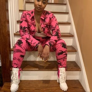 Pink camouflage 2 piece jacket/pants